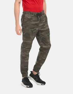 Aeropostale Men Olive Camo Print Woven Joggers