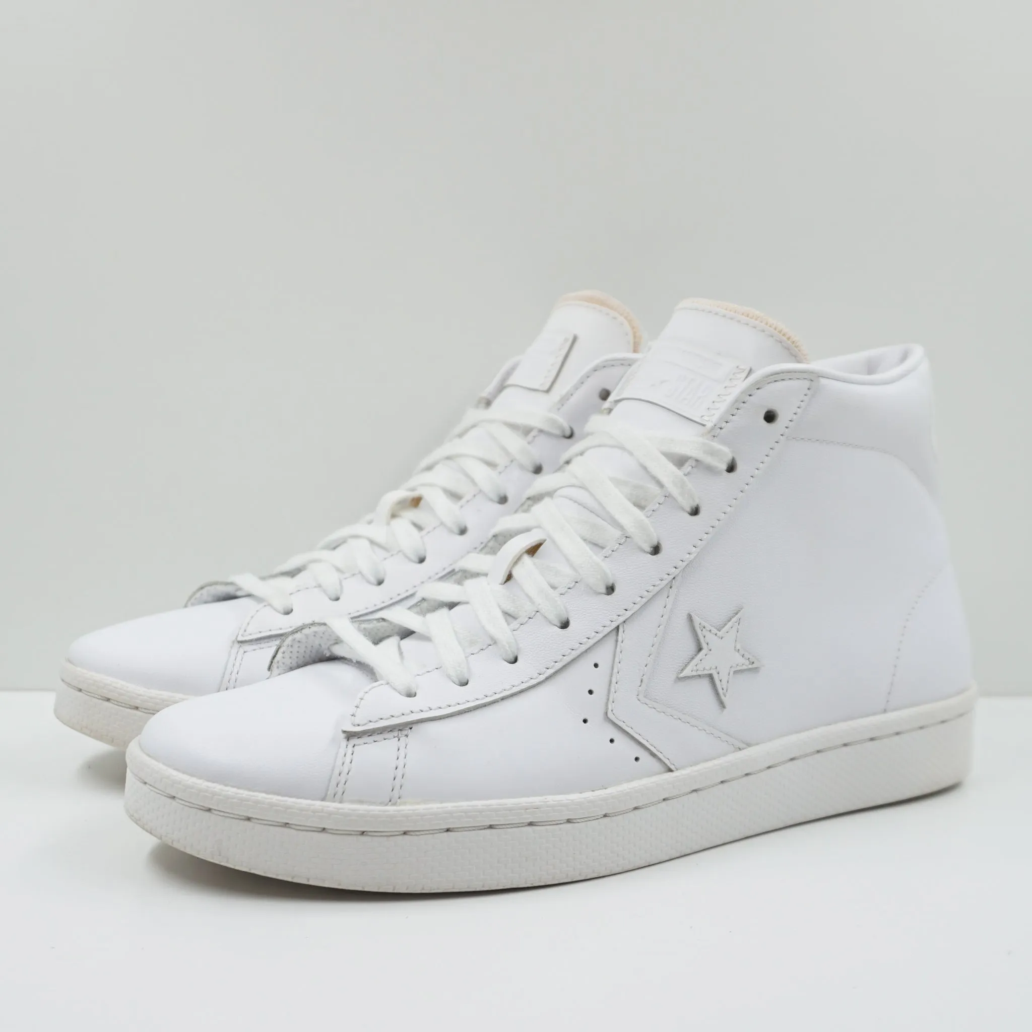 Converse Pro Leather Mid Triple White