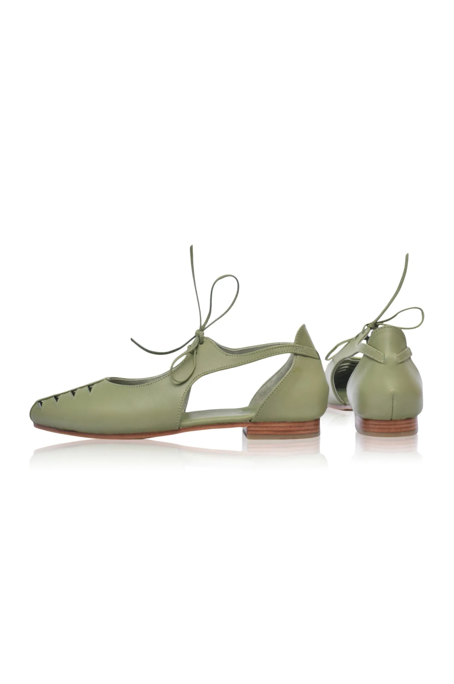 Eden Pointy Toe Ballet Flats in Olive Green