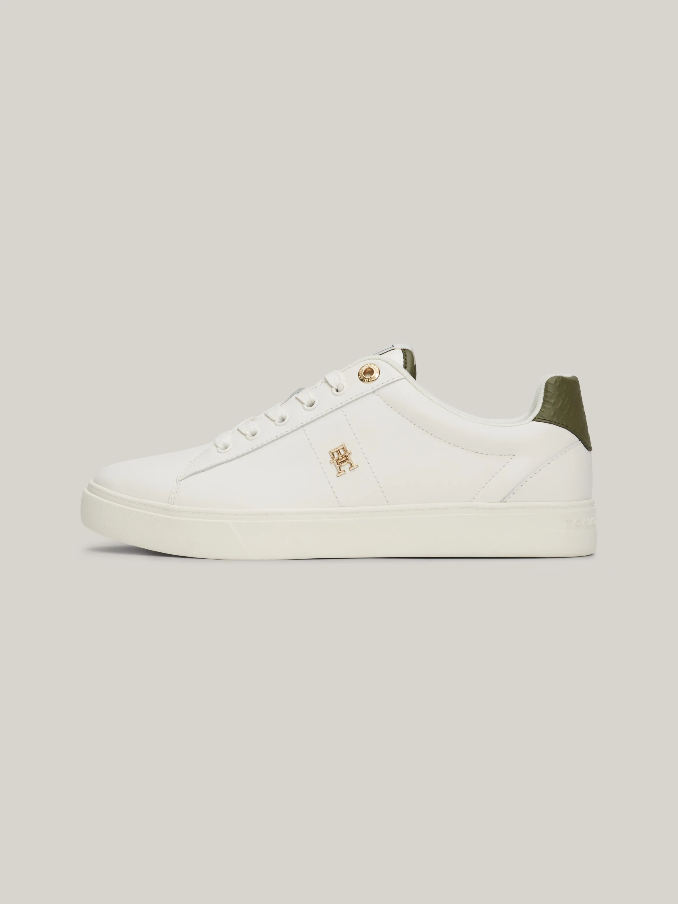 Essential TH Monogram Plaque Leather Trainers | Sneakers | Tommy Hilfiger