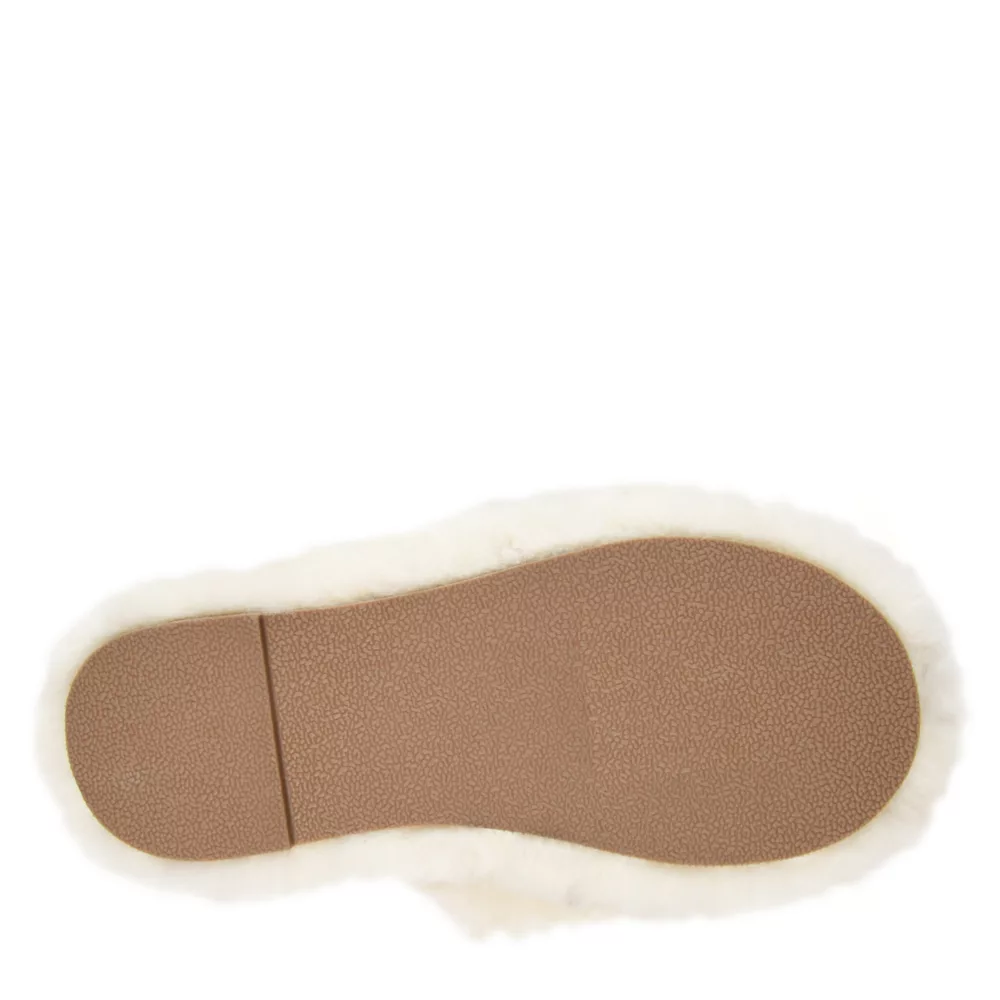 Journee Collection  WOMENS COZEY SLIPPER