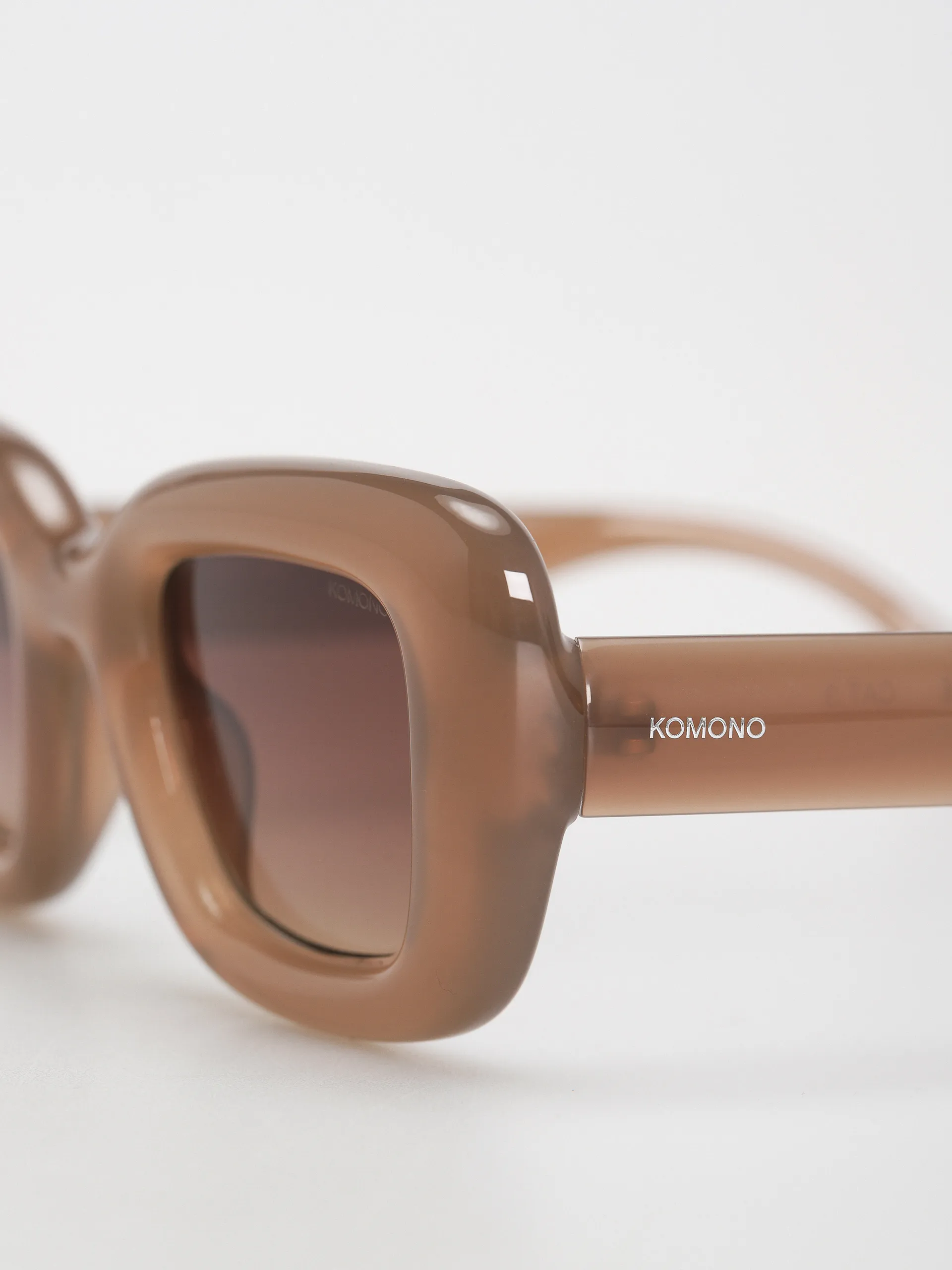 Komono Sunglasses Vita (sahara)