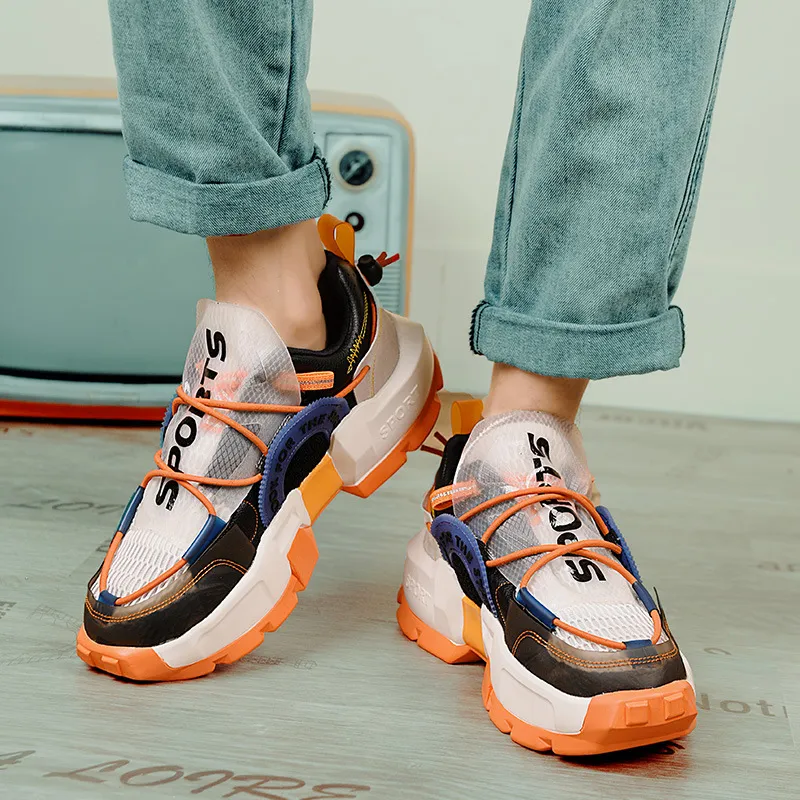 Men Fashion Week Runway Sneakers 