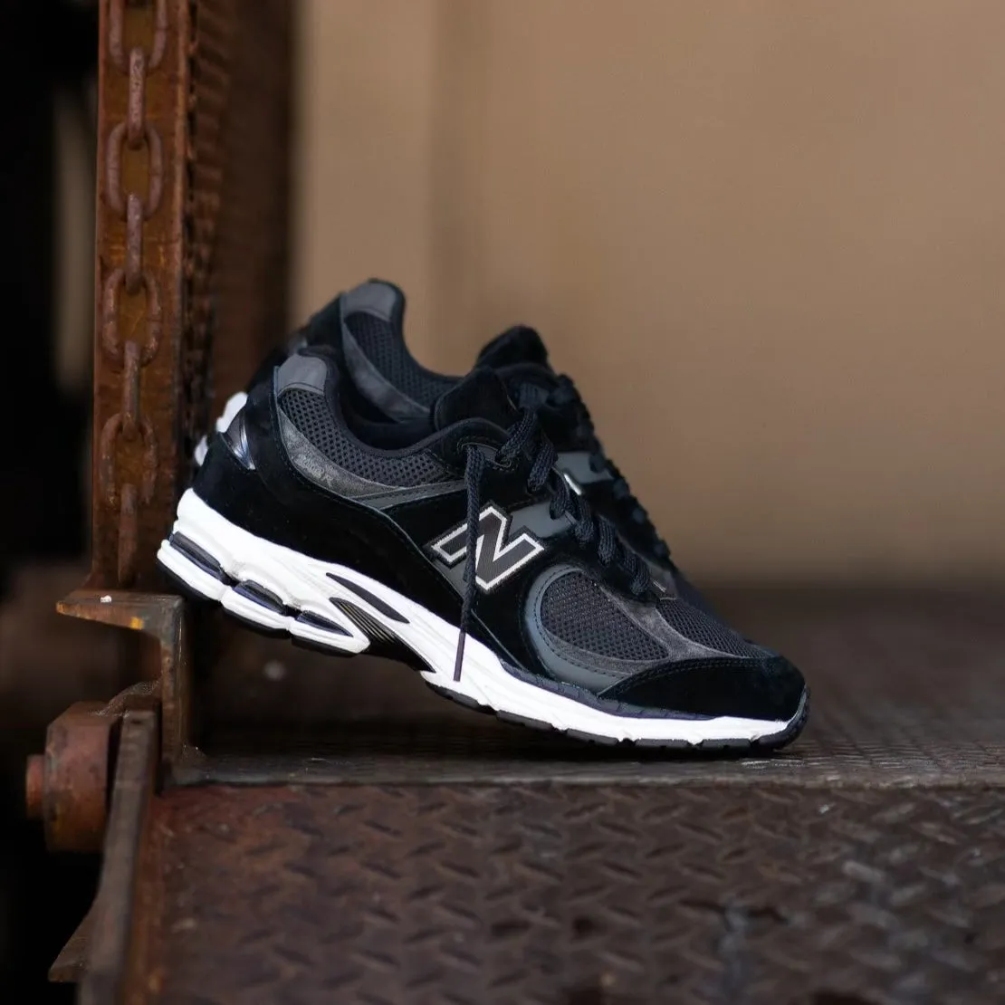 Mens New Balance 2002R (Phantom Black) - M2002RBK