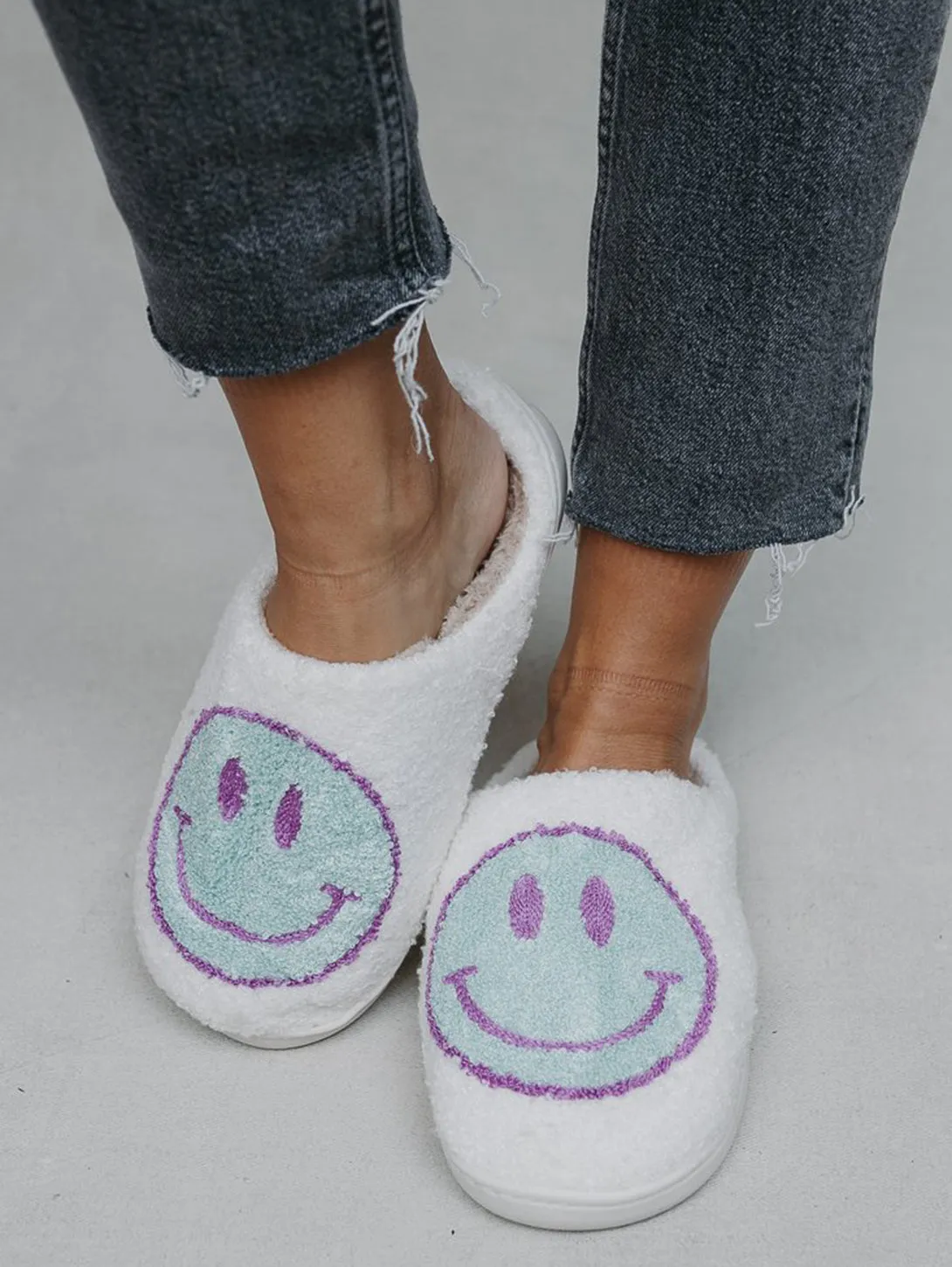 Smiley Full Slipper