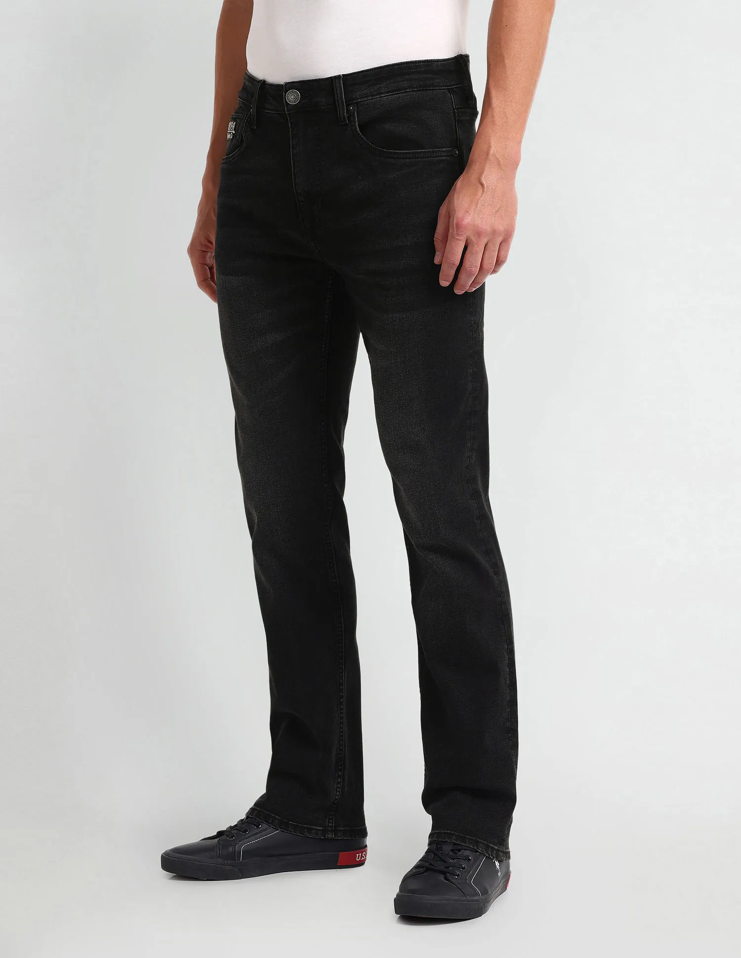 U.S. Polo Assn. Denim Co. Harold Slim Straight Black Jeans