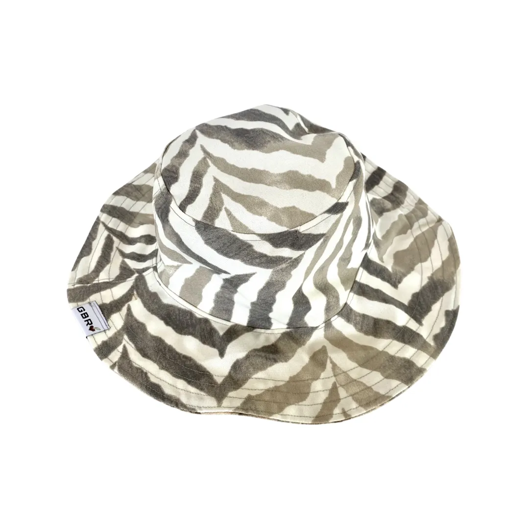 Wide Brim Bucket Hat -Lg